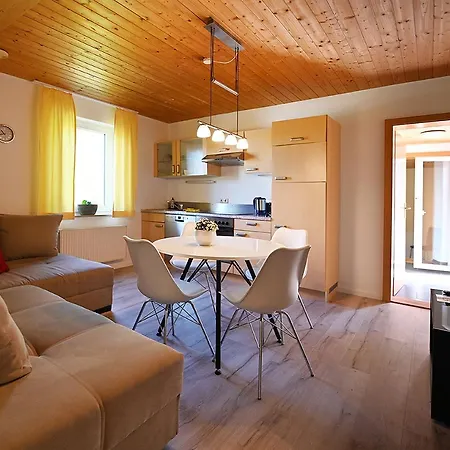 Gaestehaus Huber *