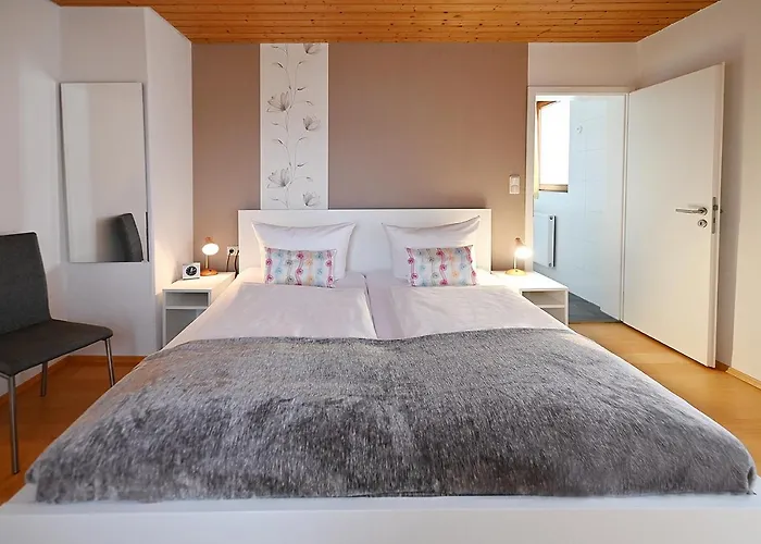 Gaestehaus Huber דירה *